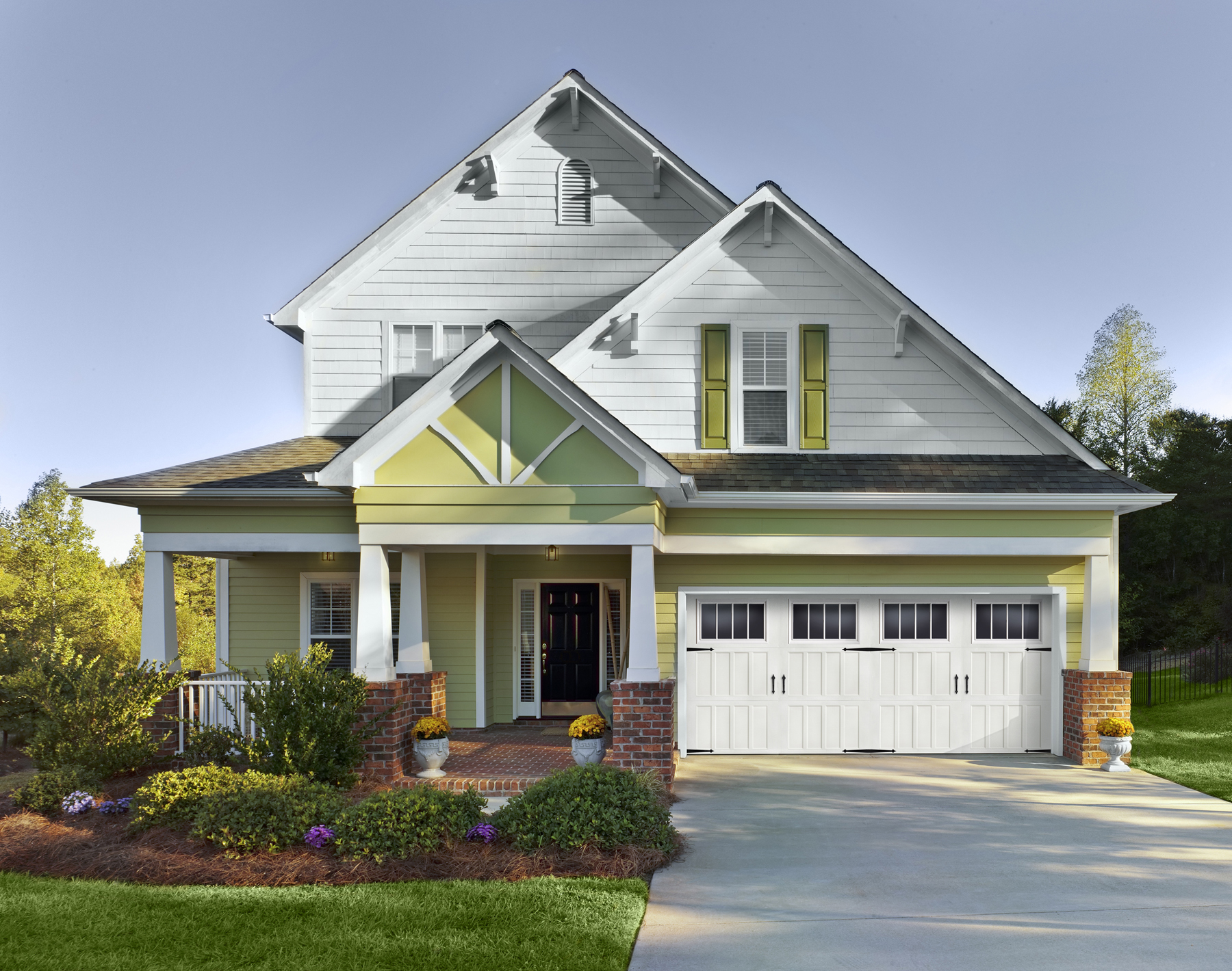 Does a New Garage Door Add to Your Home’s Resale Value?